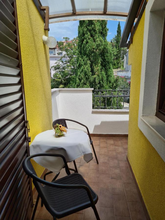 Pansion Ribica Hotel Crikvenica Buitenkant foto